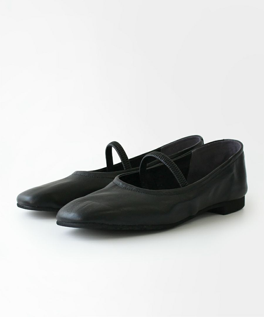 金子綾×Dhyana. スムースペニーローファー 991501 | MIKIRI STORE